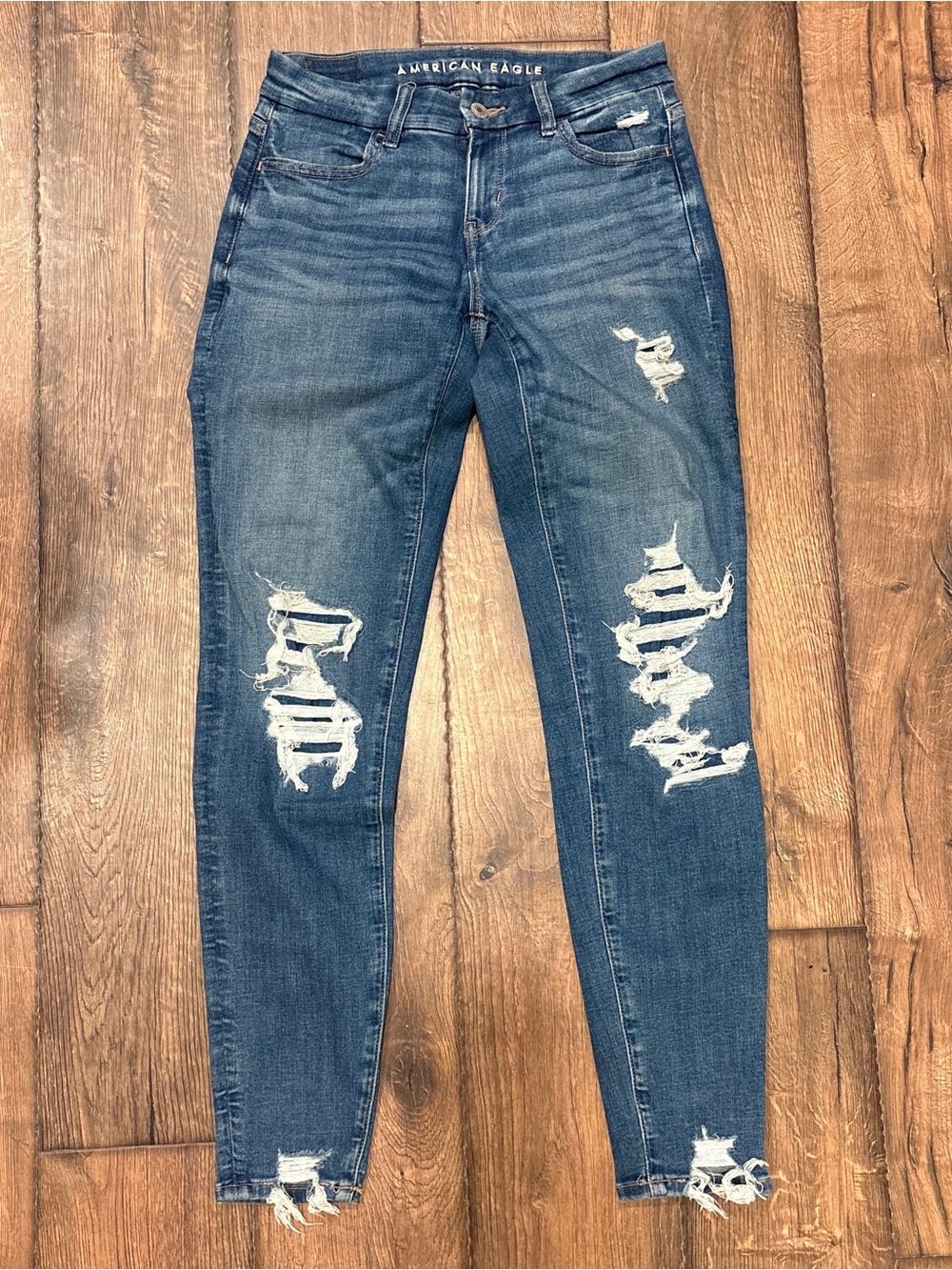 American Eagle Next Level Stretch Curvy Distressed Skinny Jeans